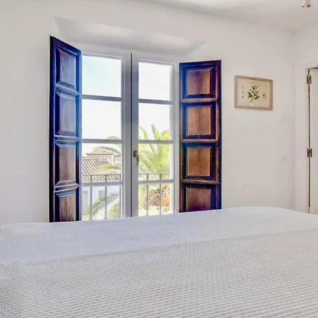 Stylish 2br Modern House Next To Puerto Banus By Rafleys, Private Pool, Wifi Villa *