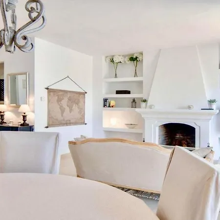 Stylish 2br Modern House Next To Puerto Banus By Rafleys, Private Pool, Wifi