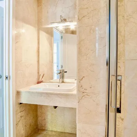 Stylish 2br Modern House Next To Puerto Banus By Rafleys, Private Pool, Wifi